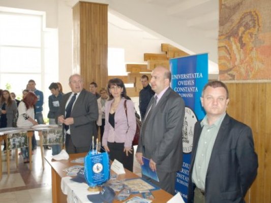 Ovidius şi-a prezentat oferta educaţională elevilor tulceni